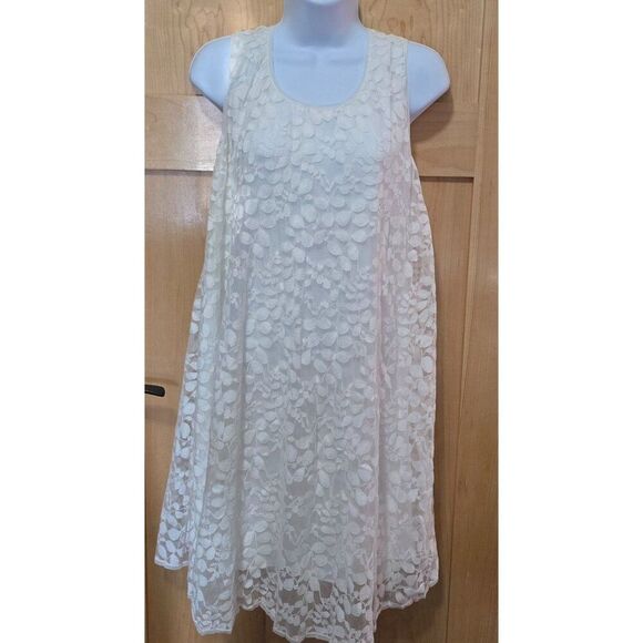 White Lace Sleeveless Shift Dress By Max Studio - Floral Pattern fairycore whims - Picture 2 of 8